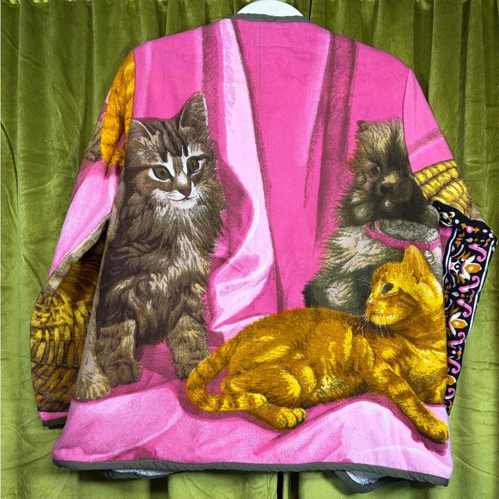 Vintage Scofield Tacoma Handmade Quilted Cat Kitten jacket duster. One Size.